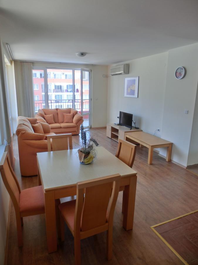 Sea View Panorama Apartment On Complex With Pools And Beach, Sveti Vlas Eksteriør billede