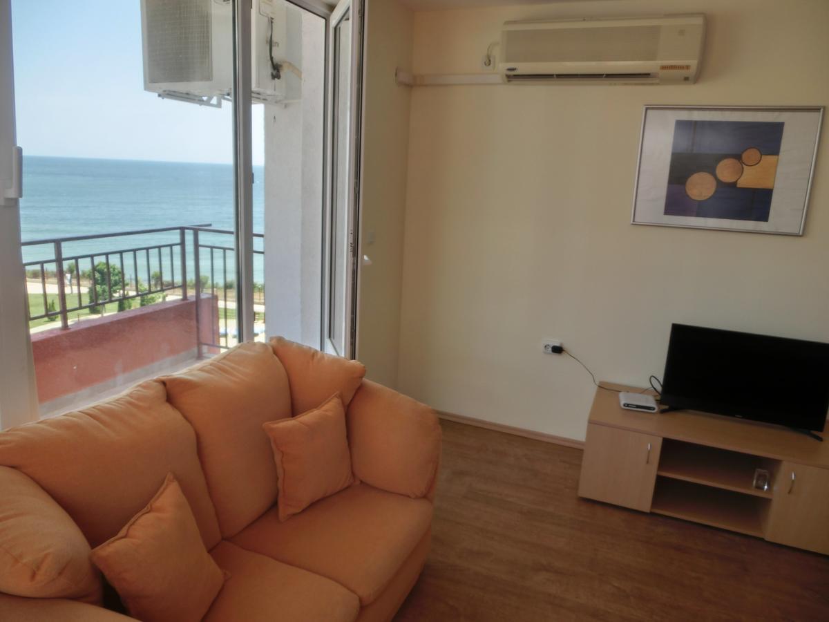 Sea View Panorama Apartment On Complex With Pools And Beach, Sveti Vlas Eksteriør billede