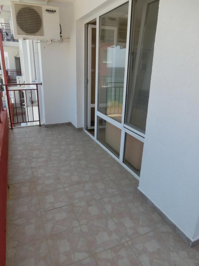 Sea View Panorama Apartment On Complex With Pools And Beach, Sveti Vlas Eksteriør billede